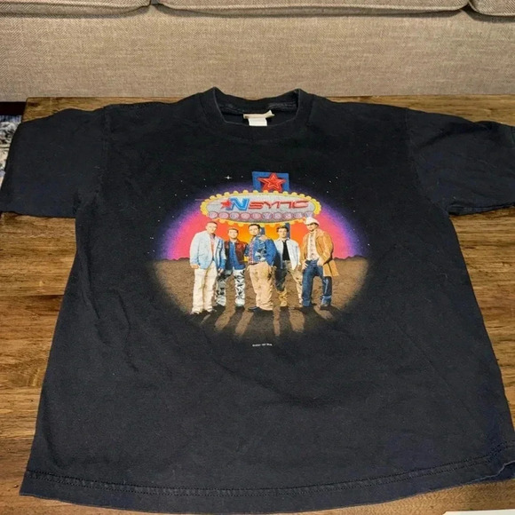 Y2K VTG 2001 NSync Boy Band Concert Pop Odyssey Winterland Graphic T-Shirt - Picture 2 of 10